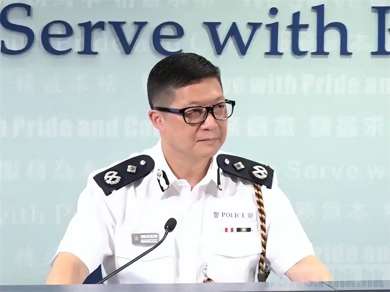 现任香港警务处处长是谁，香港警务处处长为何被叫做“一哥”？相当于内地的什么职务？ 公务员考试 第8张