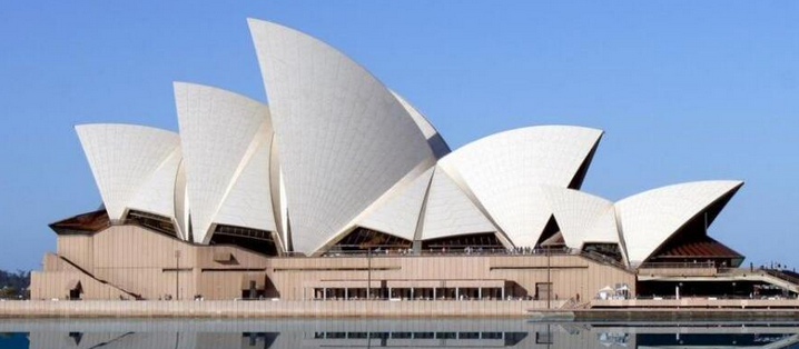 悉尼大学留学费用如何（澳洲留学一年需要30万吗）-大拇指知识